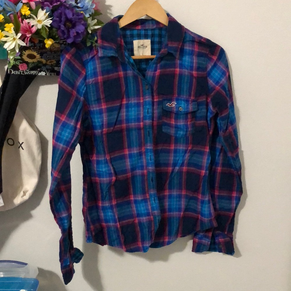 Hollister women’s button up cotton shirt